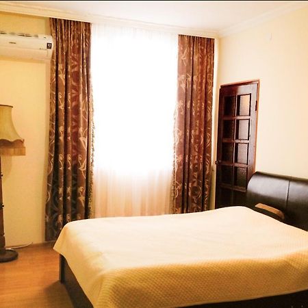 Lelis Guest House Sighnaghi Extérieur photo