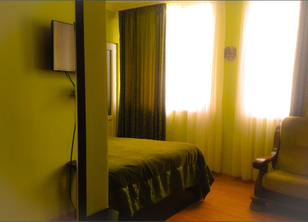 Lelis Guest House Sighnaghi Extérieur photo