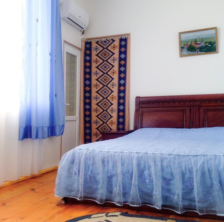 Lelis Guest House Sighnaghi Extérieur photo