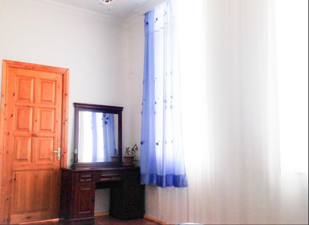 Lelis Guest House Sighnaghi Extérieur photo