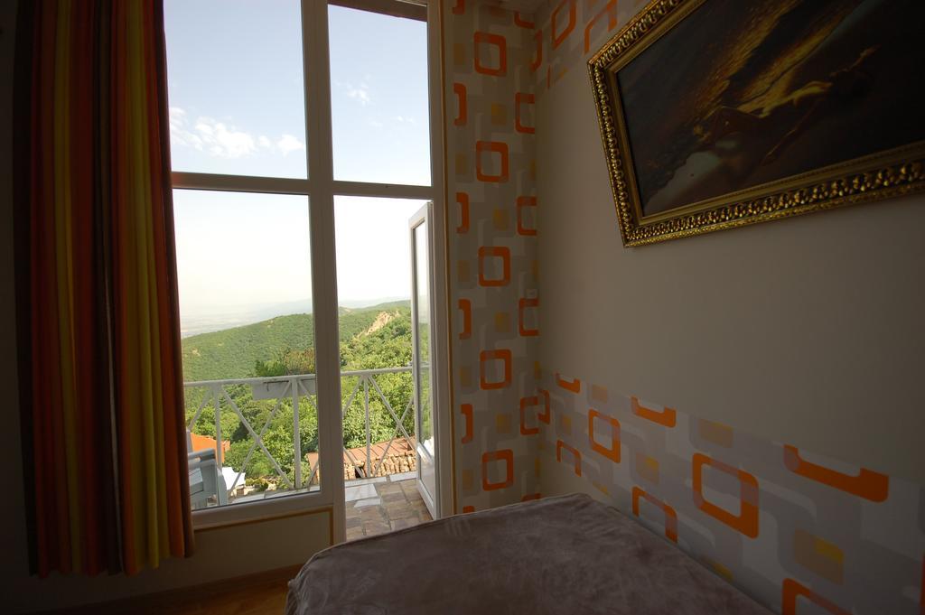 Lelis Guest House Sighnaghi Extérieur photo