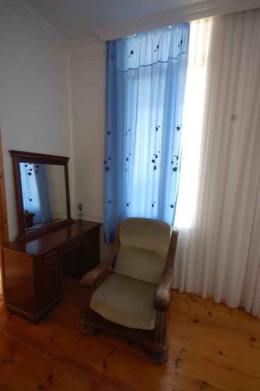 Lelis Guest House Sighnaghi Extérieur photo